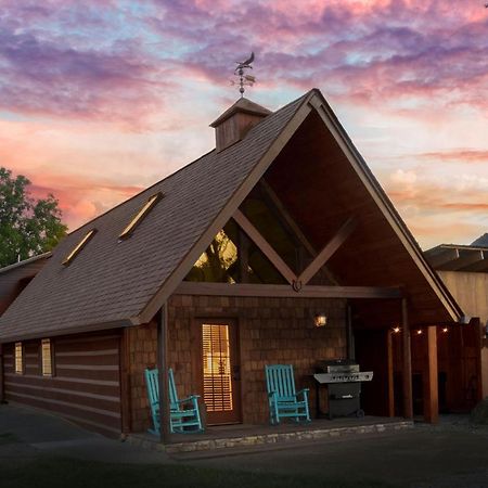 Romantic A-Frame Private Hottub Firepit Neargsmnp Sevierville Dış mekan fotoğraf